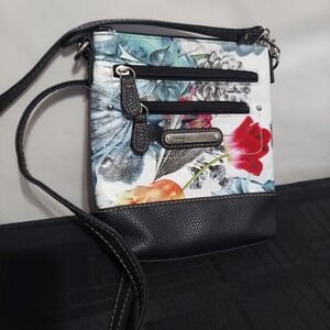 Stone Mountain USA Floral Pebble Leather Crossbody Bag‎ Adjustable Strap Small